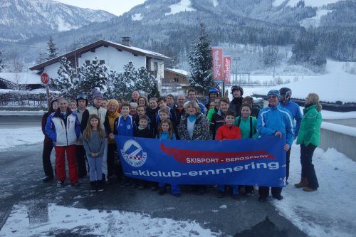 Gruppenfoto am Ende eines tollen Skitages